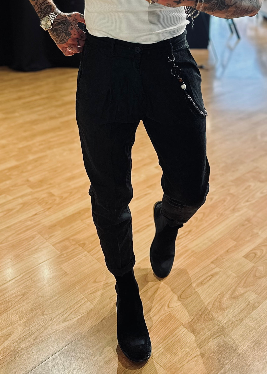 Panta Karim In Lino Black