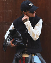 Carica l'immagine nel visualizzatore di Gallery, GILET STRUTTURATO MISTOCOTONE BLACK
