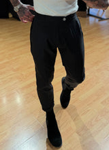 Carica l'immagine nel visualizzatore di Gallery, Panta LooseFit 2671 Black
