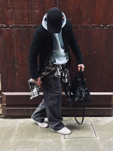 Carica l&#39;immagine nel visualizzatore di Gallery, Panta Pence SuperLooseFit a Costine Piombo
