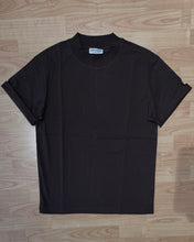 Carica l'immagine nel visualizzatore di Gallery, T-SHIRT NEW MEZZOCOLLO SEMIOVERSIZE CIOCCOLATO
