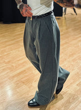 Carica l&#39;immagine nel visualizzatore di Gallery, Panta SuperLooseFit Gessato Grey
