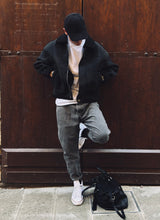 Carica l&#39;immagine nel visualizzatore di Gallery, Jeans LooseFit DarkGrey
