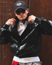 Carica l'immagine nel visualizzatore di Gallery, CHIODO CROPPED DOPPIOPETTO OVERSIZE MARTELLATO BLACK
