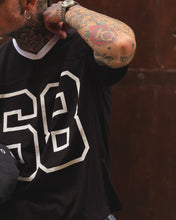 Carica l'immagine nel visualizzatore di Gallery, T-Shirt BoxyFit 68 Black
