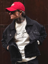 Carica l'immagine nel visualizzatore di Gallery, Hat Paris Red
