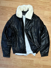 Carica l&#39;immagine nel visualizzatore di Gallery, Bomber Maverick Colletto Removibile Black
