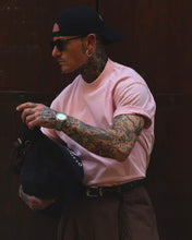 Carica l'immagine nel visualizzatore di Gallery, T-Shirt Mezzocollo OverSize Pink
