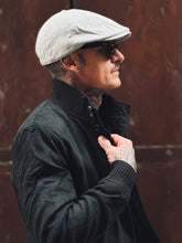 Carica l&#39;immagine nel visualizzatore di Gallery, Bomber Scamosciato Inserti Crochet Black
