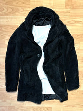Carica l&#39;immagine nel visualizzatore di Gallery, Cappotto Teddy Black
