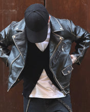 Carica l'immagine nel visualizzatore di Gallery, Cardigan Spring Basic Black
