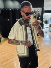 Carica l&#39;immagine nel visualizzatore di Gallery, Camicia Coordinato 80’s Burro
