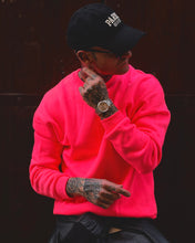 Carica l'immagine nel visualizzatore di Gallery, FELPA CROPPED BOXYFIT GIROCOLLO FELPATA FUCSIA
