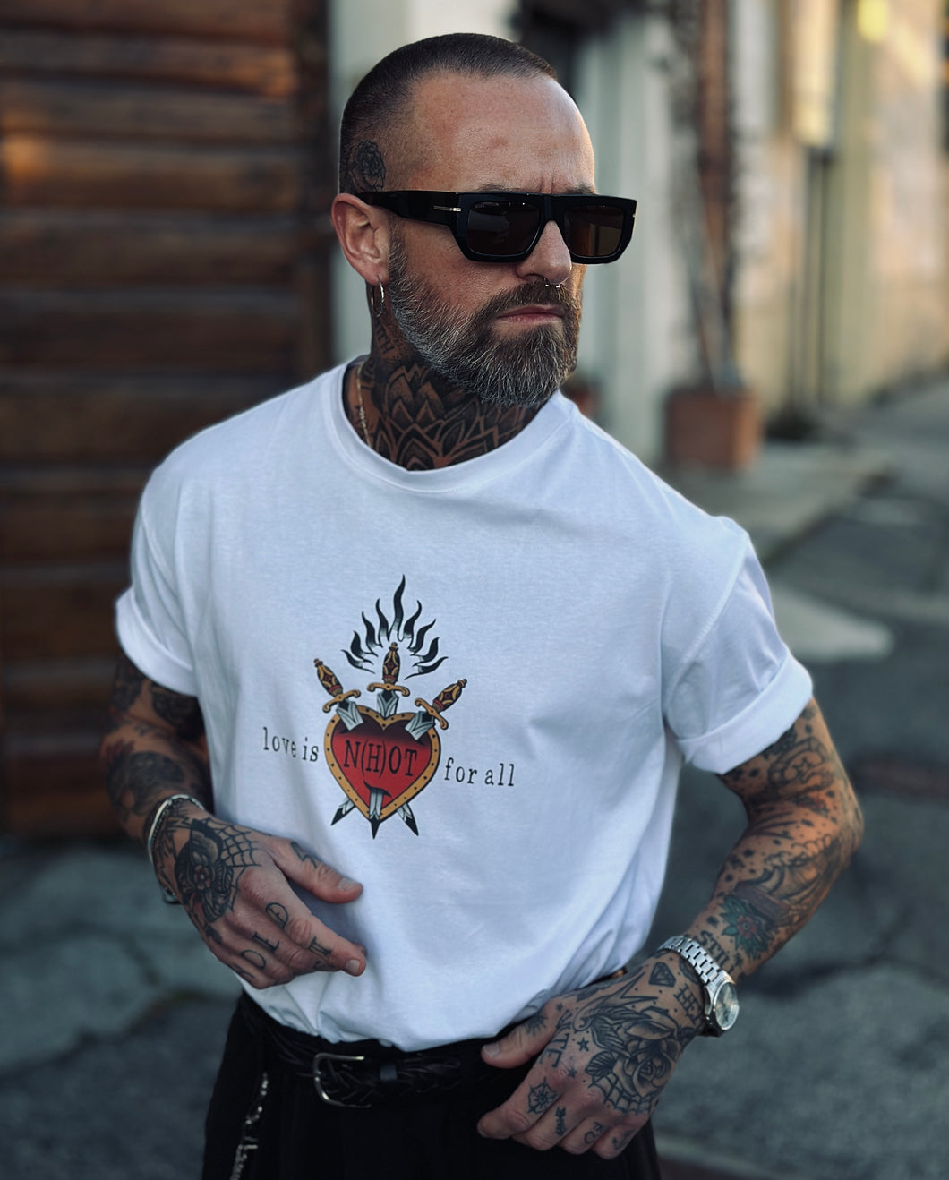 T-Shirt Over LoveIsN(H)otForAll Off-White