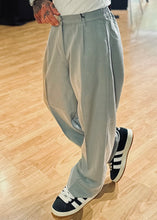 Carica l&#39;immagine nel visualizzatore di Gallery, Panta Pence SuperLooseFit Grey
