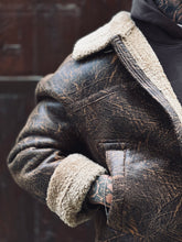 Carica l&#39;immagine nel visualizzatore di Gallery, Montone Vintage OverSize Cioccolato
