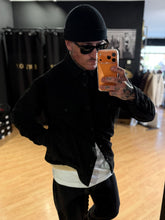 Carica l'immagine nel visualizzatore di Gallery, Camicione Teddy Imbottito Black
