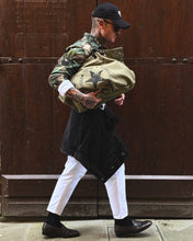 Carica l'immagine nel visualizzatore di Gallery, OUTFIT #55
