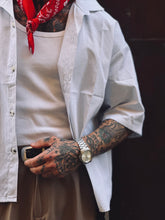Carica l&#39;immagine nel visualizzatore di Gallery, Camicia Cropped Rigata Off-White
