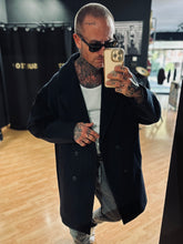 Carica l&#39;immagine nel visualizzatore di Gallery, Cappotto OverSize DoppioPetto BluNotte
