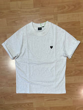 Carica l&#39;immagine nel visualizzatore di Gallery, T-Shirt Heart Off-White
