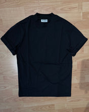 Carica l'immagine nel visualizzatore di Gallery, T-SHIRT NEW MEZZOCOLLO SEMIOVERSIZE BLACK
