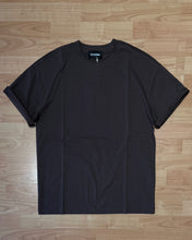 Carica l'immagine nel visualizzatore di Gallery, T-Shirt BoxyFit Cioccolato
