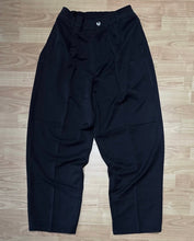 Carica l'immagine nel visualizzatore di Gallery, PANTA PENCE SUPER LOOSEFIT DARKBLUE
