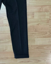 Carica l&#39;immagine nel visualizzatore di Gallery, Panta Completo Gessato a Sigaretta Black
