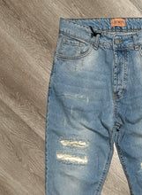 Carica l&#39;immagine nel visualizzatore di Gallery, Jeans LooseFit LightBlue 390-66
