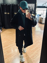 Carica l&#39;immagine nel visualizzatore di Gallery, Cappotto OverSize DoppioPetto Black
