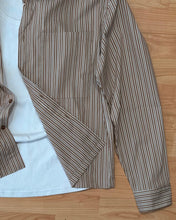 Carica l'immagine nel visualizzatore di Gallery, Camicia Cropped a Bacchetta MochaMousse
