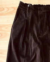 Carica l&#39;immagine nel visualizzatore di Gallery, Panta Pence SuperLooseFit a Costine Cioccolato
