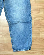 Carica l&#39;immagine nel visualizzatore di Gallery, Jeans BaggyFit Used
