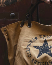 Carica l'immagine nel visualizzatore di Gallery, Bag Star In Tela MochaMousse

