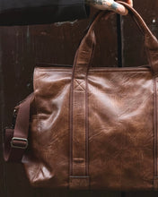 Carica l'immagine nel visualizzatore di Gallery, Bowling Cioccolato in Ecopelle
