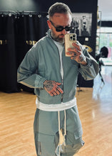 Carica l&#39;immagine nel visualizzatore di Gallery, Jacket Cropped Oversize Grey
