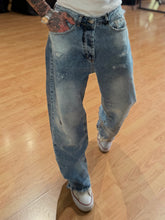 Carica l'immagine nel visualizzatore di Gallery, JEANS BAGGYFIT DESTROYED &amp; ABRASIONI
