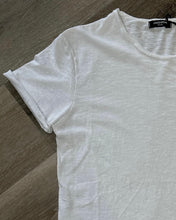 Carica l'immagine nel visualizzatore di Gallery, T-Shirt Basica Off-White
