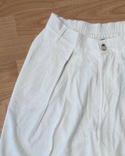 Carica l'immagine nel visualizzatore di Gallery, Bermuda MistoLino BaggyFit Off-White
