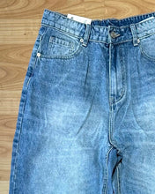 Carica l&#39;immagine nel visualizzatore di Gallery, Jeans BaggyFit Used
