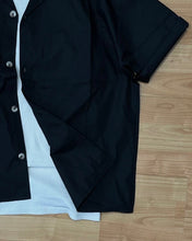Carica l&#39;immagine nel visualizzatore di Gallery, Camicia Cropped Black
