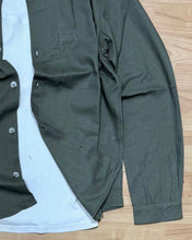 Carica l'immagine nel visualizzatore di Gallery, Camicia Cuba MistoLino VerdeArmy
