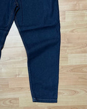 Carica l&#39;immagine nel visualizzatore di Gallery, Jeans LooseFit DarkBlue

