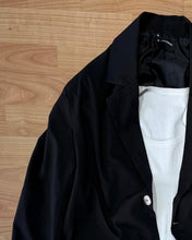Carica l'immagine nel visualizzatore di Gallery, Blazer del Completo Bunny CroppedFit Black con Spalline
