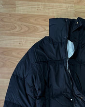 Carica l&#39;immagine nel visualizzatore di Gallery, Piumino Cropped Black
