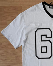 Carica l'immagine nel visualizzatore di Gallery, T-Shirt BoxyFit 68 Off-White
