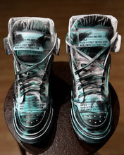 Carica l'immagine nel visualizzatore di Gallery, Sneakers Limited Edition in Pelle Verniciata Black&amp;DarkGreen
