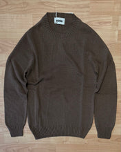 Carica l'immagine nel visualizzatore di Gallery, Maglioncino in Filo Cioccolato
