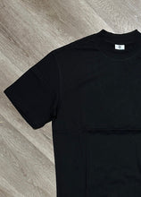 Carica l&#39;immagine nel visualizzatore di Gallery, T-Shirt Mezzocollo OverSize Black
